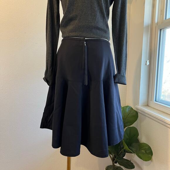 Marc Jacobs Black Wool Blend Low Rise A Line Ruffle Skirt Size 6 - Picture 4 of 11